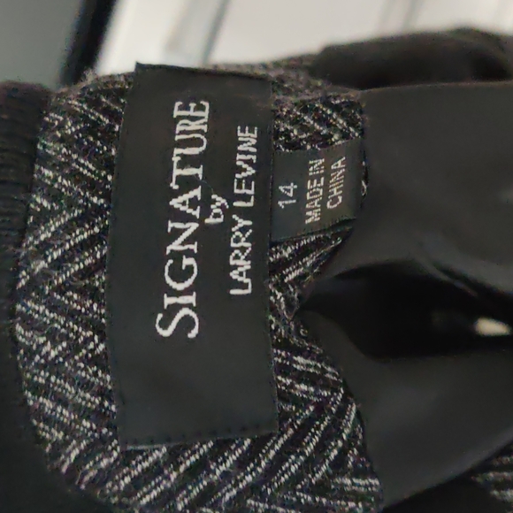 Beautiful 3 pcs jacket,skirt,pants Signature by Larry Levine winter suit size 14 - Picture 10 of 12